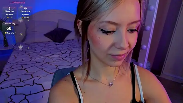 แชท XXX สดของ LumMina