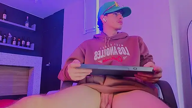 nova_salvatore – Live XXX-chat