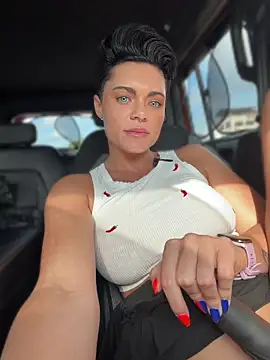 LukeLouHarvey Chat XXX live