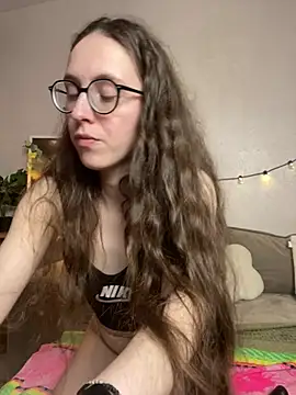 MartiniiSelenna's Live XXX Chat