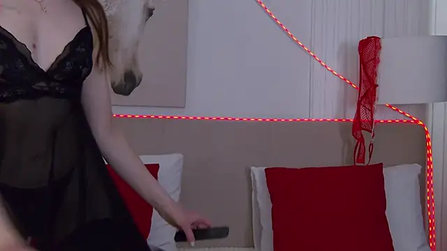 Chat +18 de Emily_Simon ao vivo