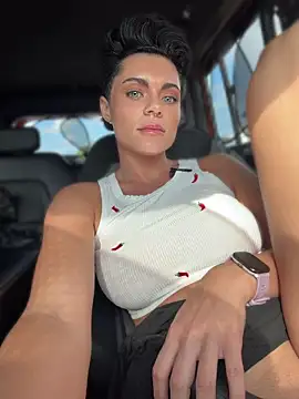 LukeLouHarvey – Naživo XXX chat