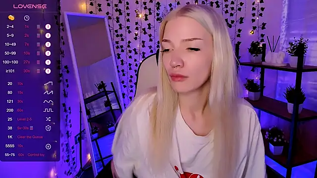 AnyaTaylor_ Live XXX-chat