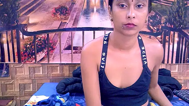 Онлайн чат XXX IndianSexyButt