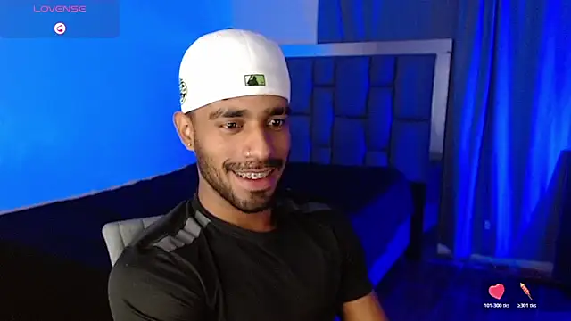 Christian_thor Show in webcam