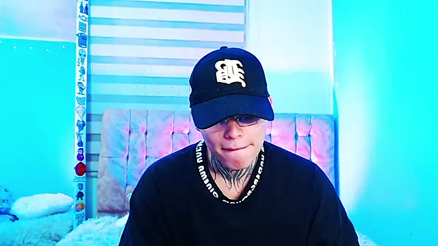 _justinmoon2 লাইভ XXX চ্যাট