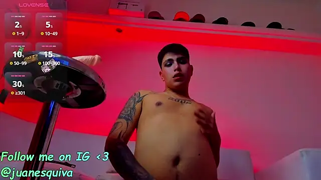 دردشة ThomasThundr الجنسية المباشرة