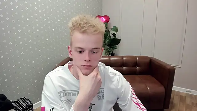 Dattouz – webcam-show