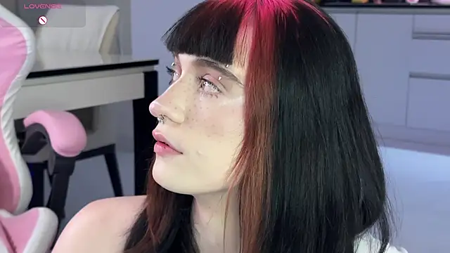 Czat XXX na żywo – Vailyreb_