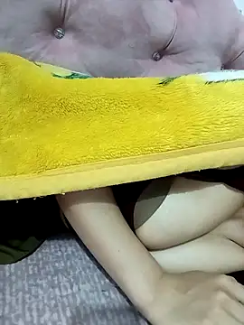 Monica_118 Show Webcam