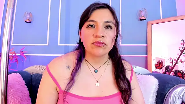 Chat XXX ao vivo de TaraTaylorr