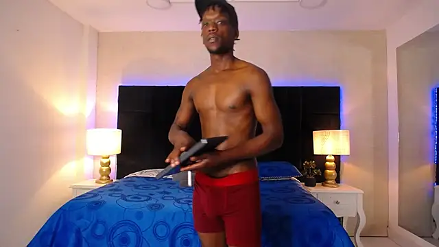 SkylerBigxxx – webcam-show