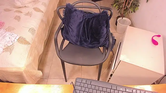 IamJuanJoc – Naživo XXX chat