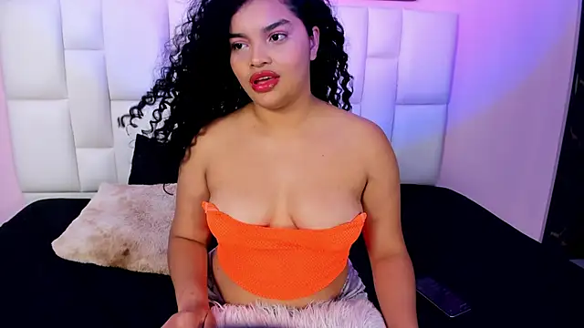 LindaWinter – Naživo XXX chat