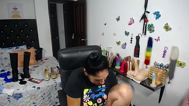 mature_bigboobs10 Chat XXX live