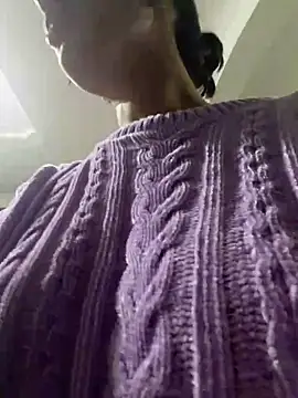 แชท XXX สดของ Violet_rousse7