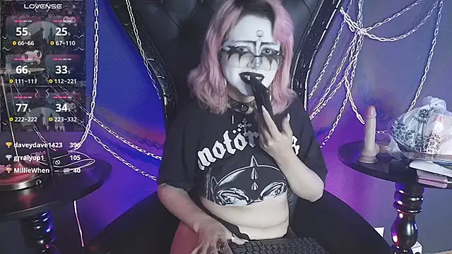 Czat XXX na żywo – Navier__