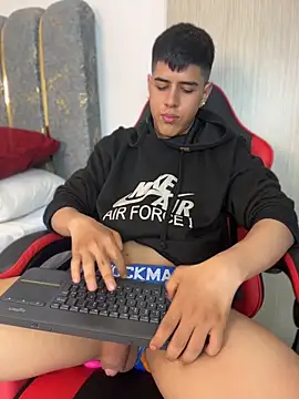 Angel_khouri_ live XXX chat