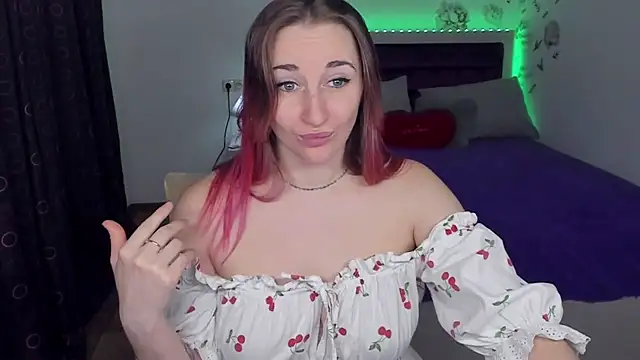 XXX chat uživo modela GraceRainbow