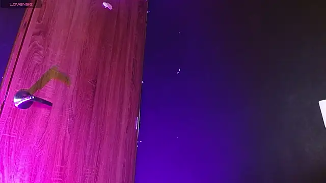 Red-moon1 ওয়েবক্যাম শো