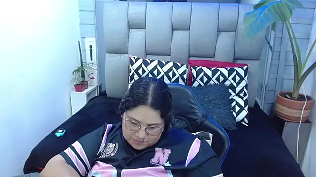 evelin_zaens – Naživo XXX chat