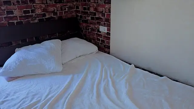 XXX chat uživo modela Lollyops