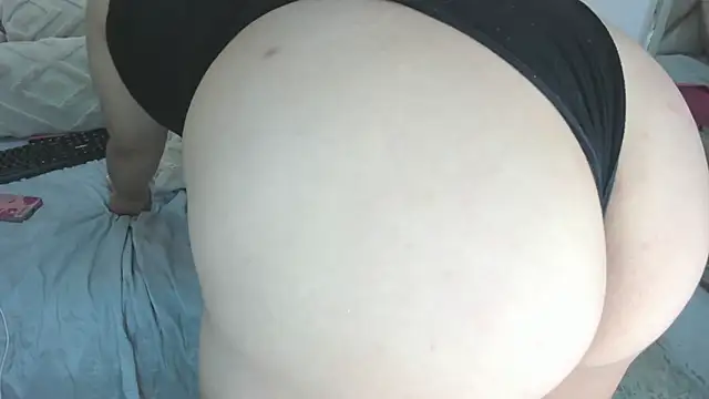 แชท XXX สดของ Eimy_Curvy