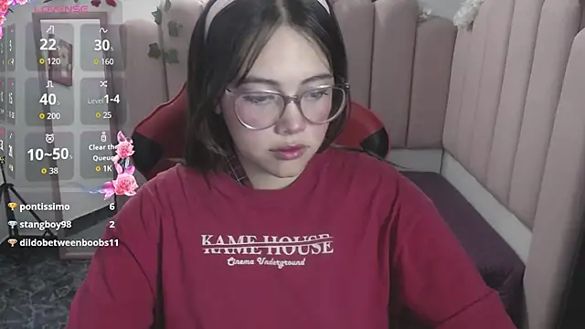 Carolina_bj élő XXX-chatje