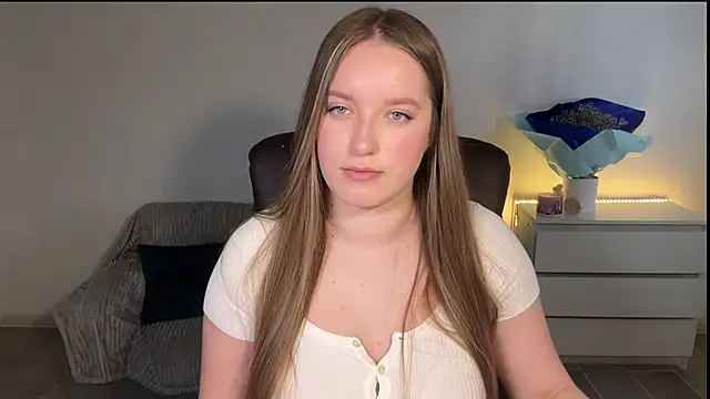 EvaMaddison: απευθείας συνομιλία ΧΧΧ