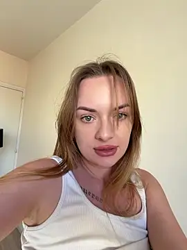 ElenaRebelle: απευθείας συνομιλία ΧΧΧ