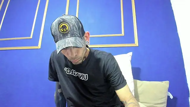 แชท XXX สดของ Demon_Rose_