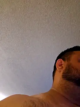 Czat XXX na żywo – Roddog18