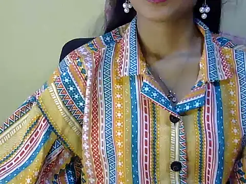 Shab_M Adlı Modelin Canlı XXX Sohbeti