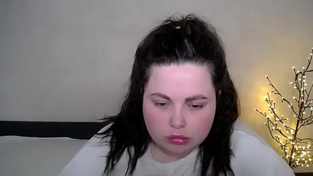 Emily_Mo Chat XXX in diretta