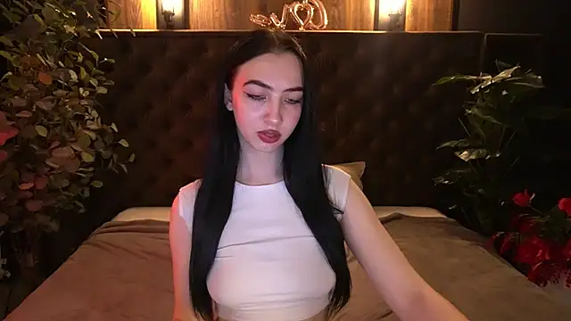 دردشة WildKittenX_ الجنسية المباشرة