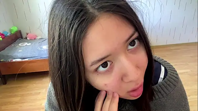 YourMiIa Chat XXX in diretta