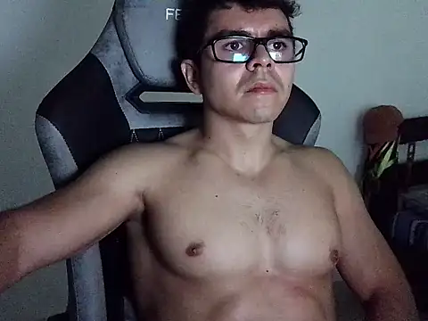 MILCARITAS3 现场XXX聊天