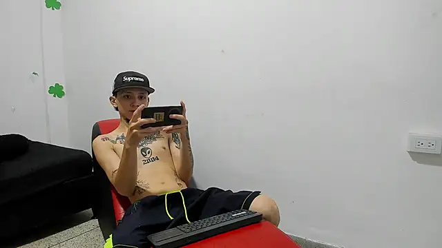 StraightBoy_Nick 网络视讯表演