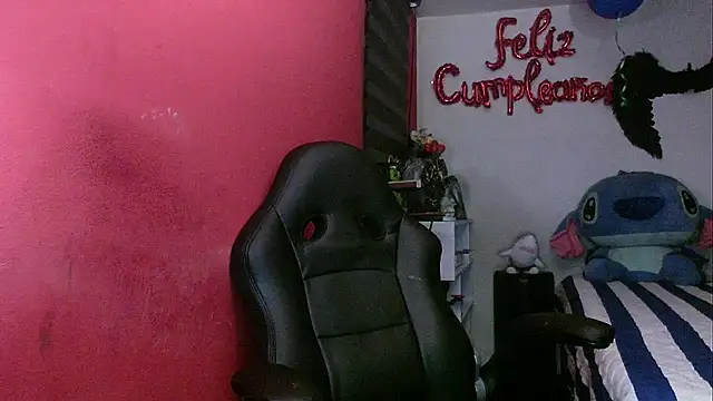 charlotedoll: онлайн-секс-чат