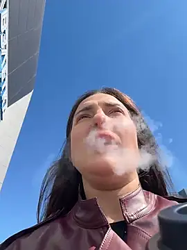 Chatroom XXX en direct de AleksandraRich