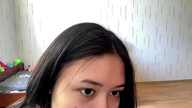 Онлайн чат XXX YourMiIa