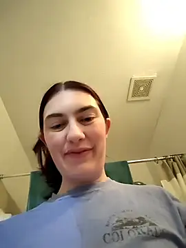 LaylaLucis' Webcam Show