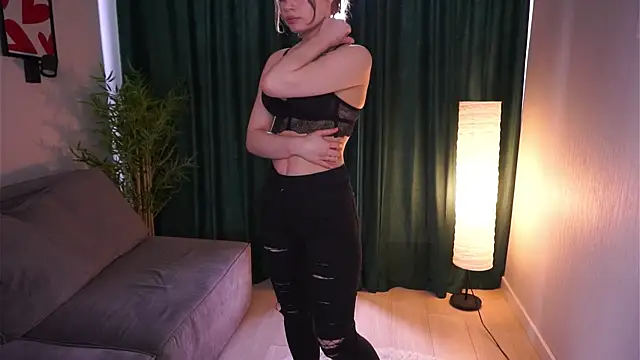 FernMerilosn Live XXX chat