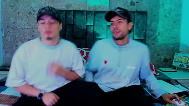 alex_and_christhopern Webbikameraesitys