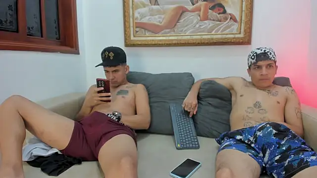 Вебкам-шоу THREESOMEHOT_OS