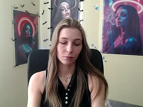 StrangerGi Live XXX Chat