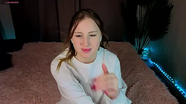 April_Jackson Adlı Modelin Canlı XXX Sohbeti