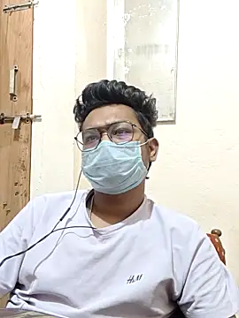 Онлайн чат XXX hot_boy995