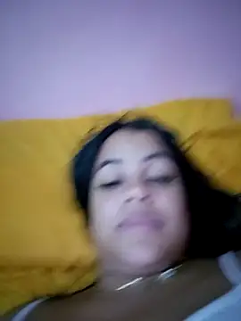 عرض كام karolinaBom