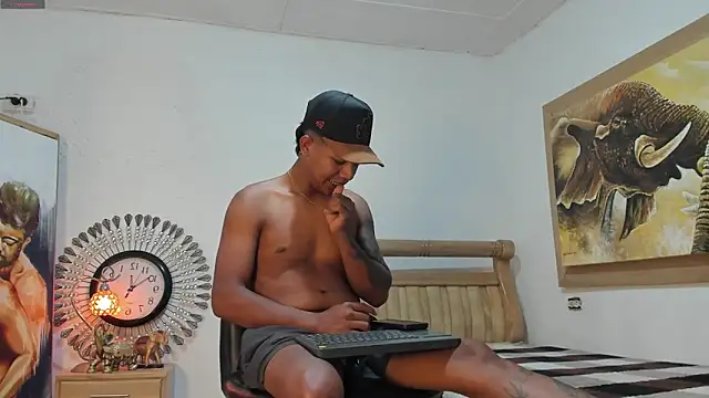 mr_stiven_n Live XXX chat